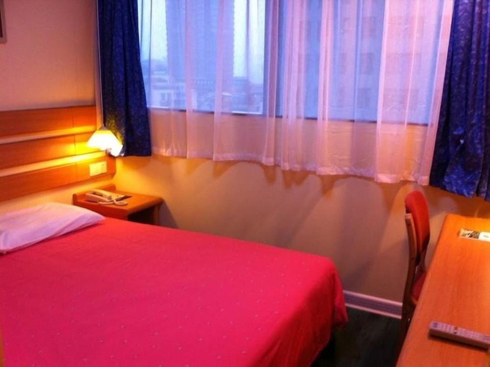 Home Inn Hotel Guiyang Fushui Middle Road Exterior foto